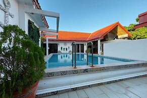 The Beach Calatagan Mediterraneo powered by Cocotel