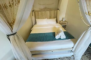 The Beach Calatagan Mediterraneo powered by Cocotel