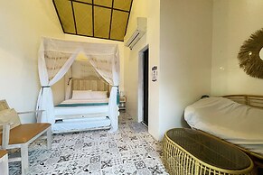 The Beach Calatagan Mediterraneo powered by Cocotel