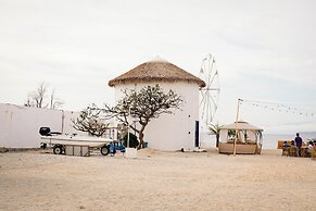 The Beach Calatagan Mediterraneo powered by Cocotel