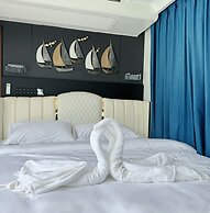 Thebest Capsule Resort