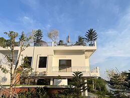 Thebest Capsule Resort