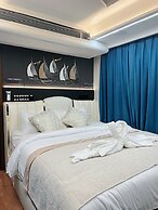 Thebest Capsule Resort