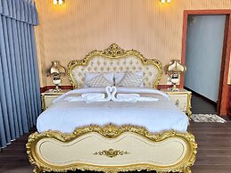 Thebest Capsule Resort