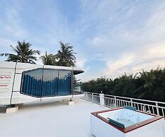 Thebest Capsule Resort