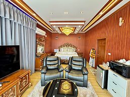 Thebest Capsule Resort