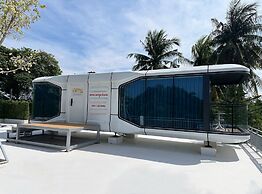 Thebest Capsule Resort