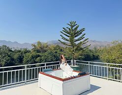 Thebest Capsule Resort