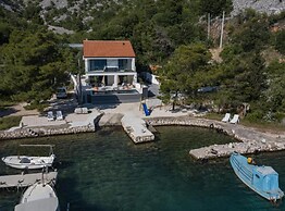 Luxury Villa Lucija
