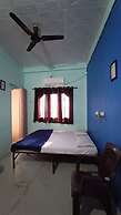 Goroomgo Shree Ram Kuti Homestay Ujjain