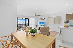 Chic Coastal Charm on Palm Beach