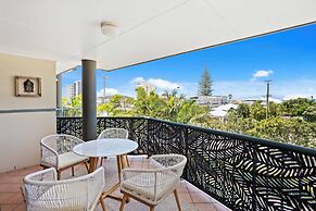 Chic Coastal Charm on Palm Beach