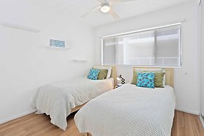 Chic Coastal Charm on Palm Beach