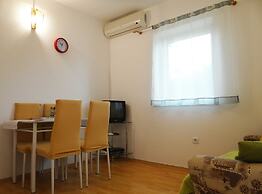 Bright Krk Apartment With Balcony and Beach Proximity