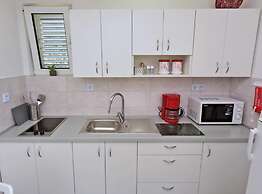 Peaceful and Secluded Krk Apartment With Terrace