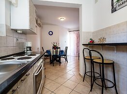 Comfortable and Sunny Krk Apartment