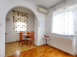 Charming and Tranquil Krk Center Apartment