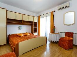 Sunny and Sleek Krk Rooms With Balcony