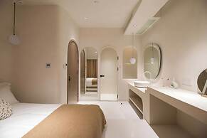 Qi Meng New moon branch