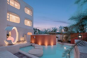 Qi Meng New moon branch