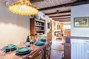 Lovely Apartment In Courmayeur