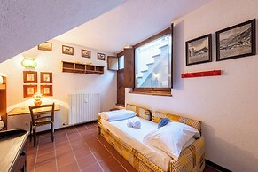 Lovely Apartment In Courmayeur