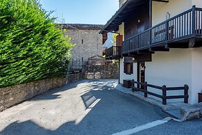 Lovely Apartment In Courmayeur