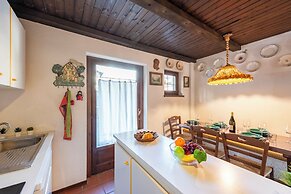 Lovely Apartment In Courmayeur