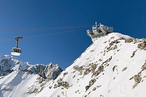 Lovely Apartment In Courmayeur