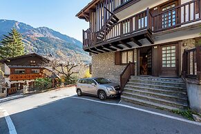 Graceful Apartment In Courmayeur