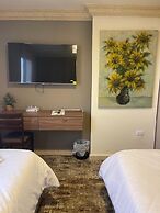 Azmal Hotel & Suites