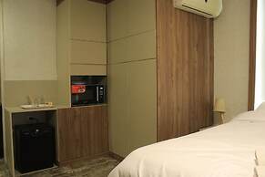 Azmal Hotel & Suites