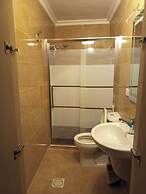 azmal hotel and suites