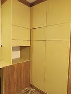 Azmal Hotel & Suites