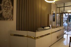 Azmal Hotel & Suites