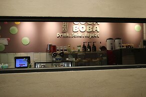 Azmal Hotel & Suites