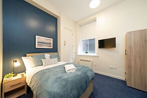 Clova Benmore Apartments