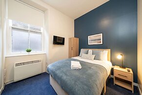 Clova Benmore Apartments