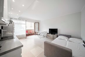Magnificent Apartment in the Center of Cannes