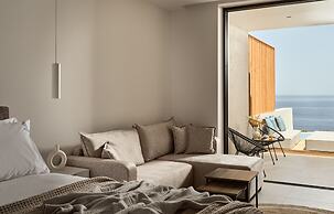 The Sall Suites Complex B - Sea Views