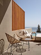 The Sall Suites Complex B - Sea Views