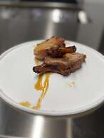 Hostelò Luxury Hostel