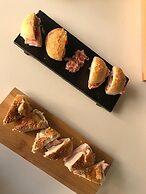 Hostelò Luxury Hostel