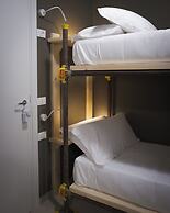 Hostelò Luxury Hostel