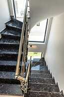 Villa Infinity Theo With 4 Bedrooms and 4 Bathrooms