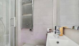 Magnificent Flat - 2br/6p - Champs Elysaes