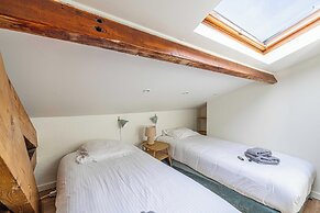 Charming Apartment Heart of Suquet