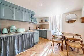 Charming Apartment Heart of Suquet