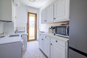 Sublime Apartment With Parking - 2br/6p - Martinez Terrace