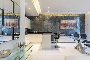 Large Renovated Studio - rue Hoche - Cannes Center